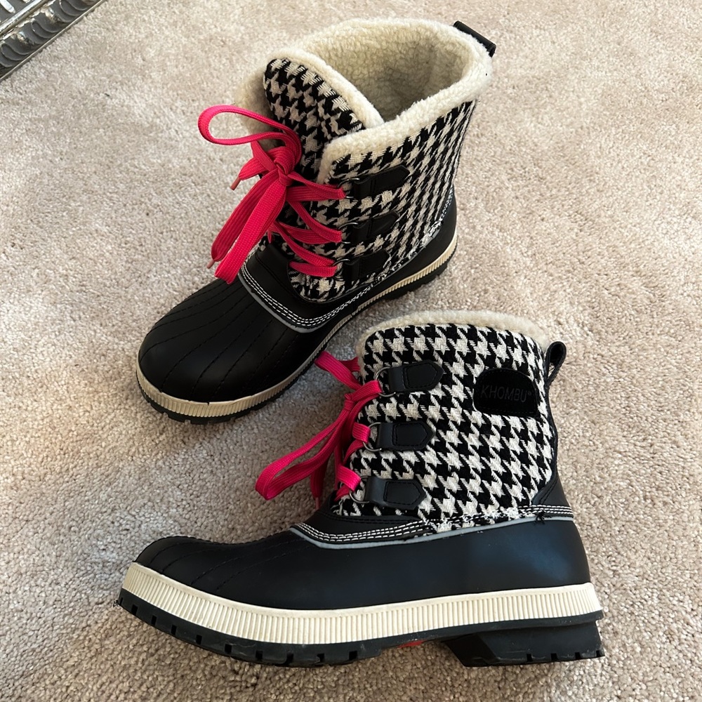 Khombu houndstooth print snow boots